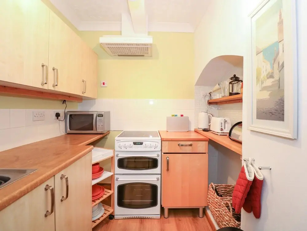16 Norfolk Heights