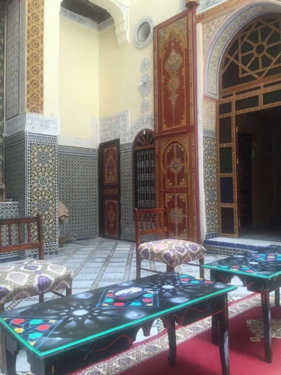 Dar El Karaweiene