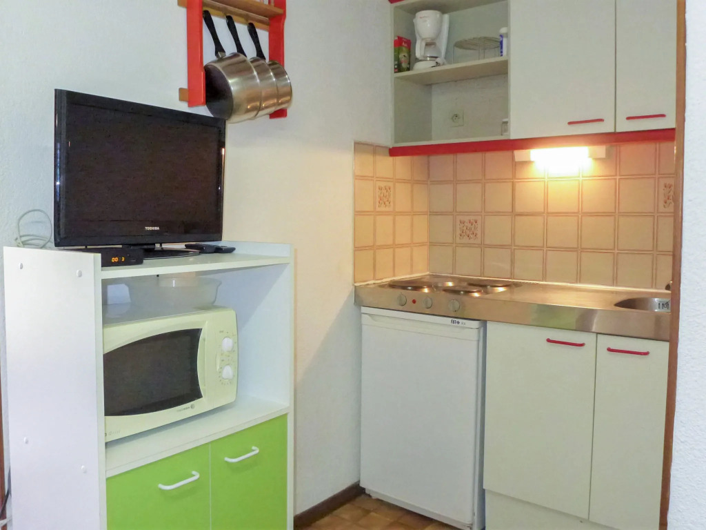 Holiday Home Les Amandines-3 by Interhome