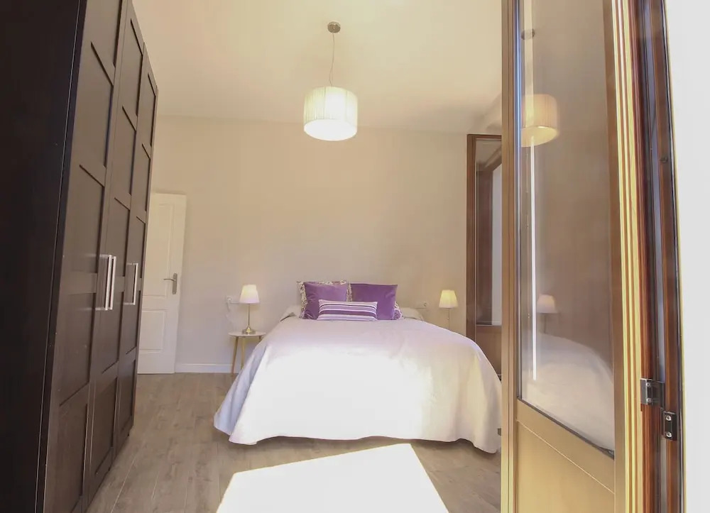 Deluxe Apartment with Giralda views