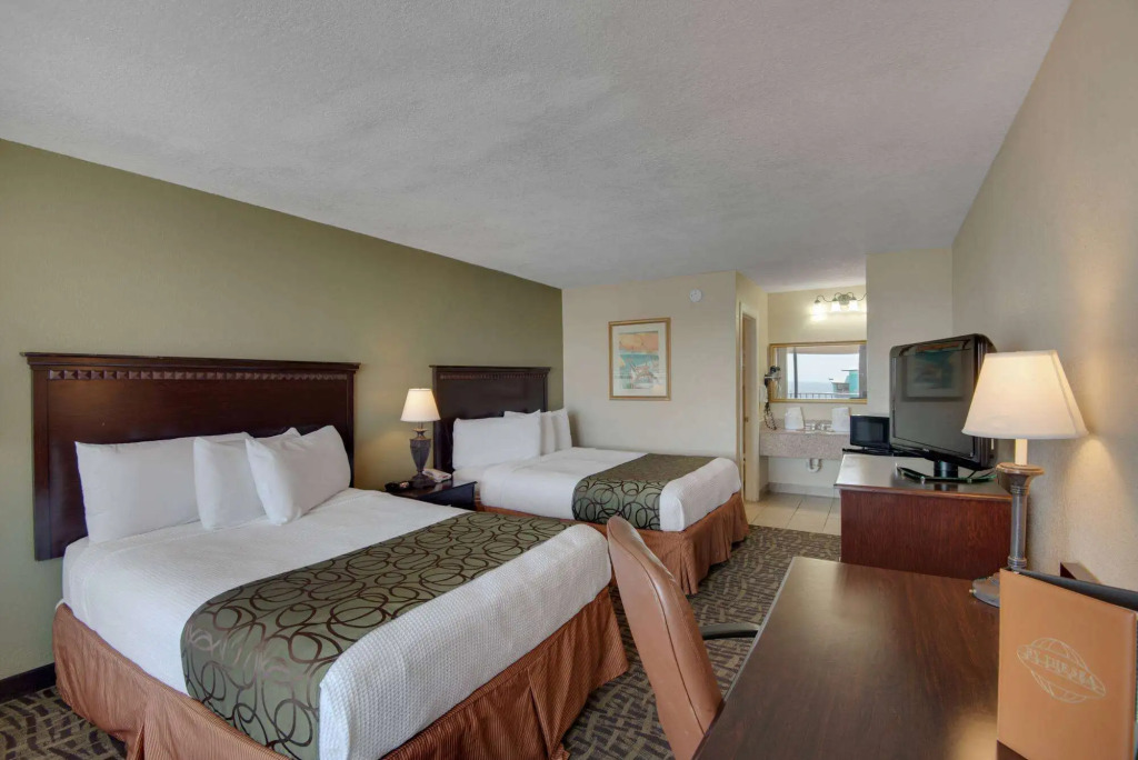 Baymont by Wyndham Panama City Beach
