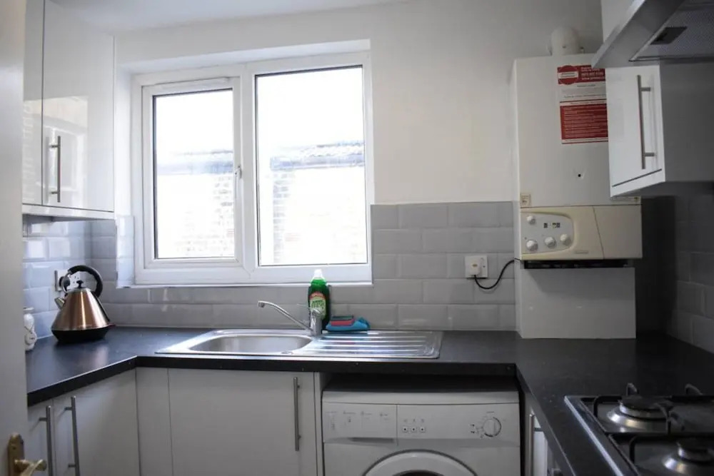 Bright 2 Bedroom Flat in East Dulwich