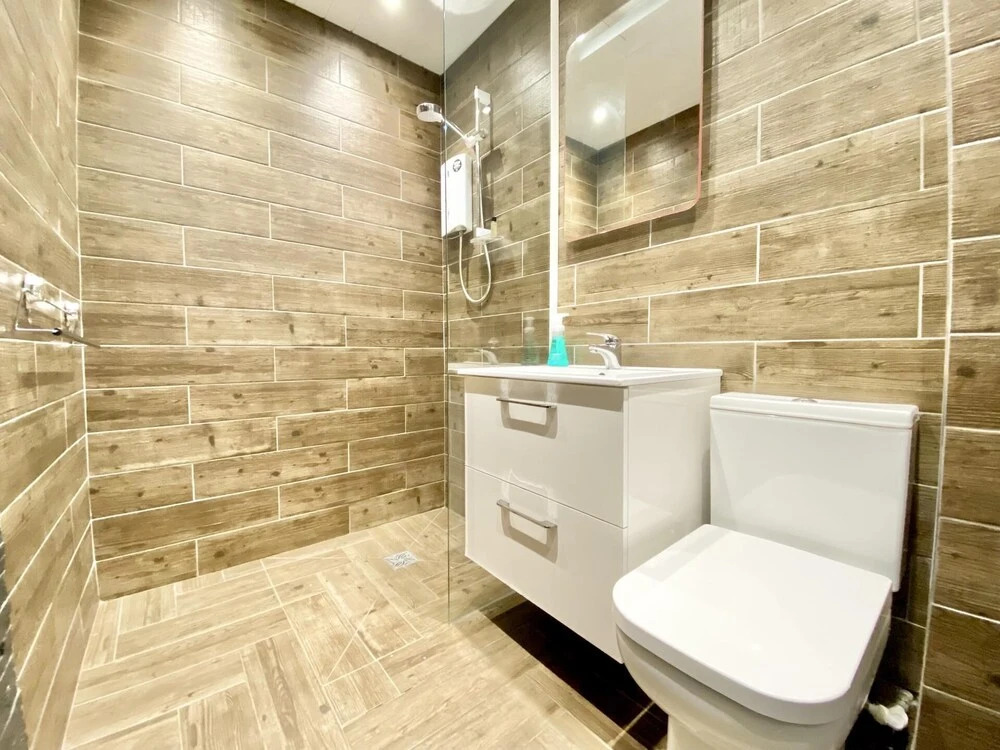 Premium 4 bed Apartment, West End of Glasgow