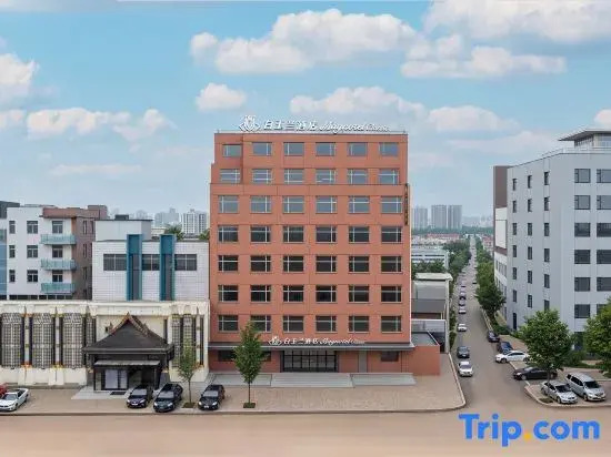 Magnotel Hotel (Jinzhou Linghai Jiuhuashan Park)