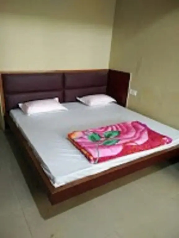 Hotel The Grand Aryakul