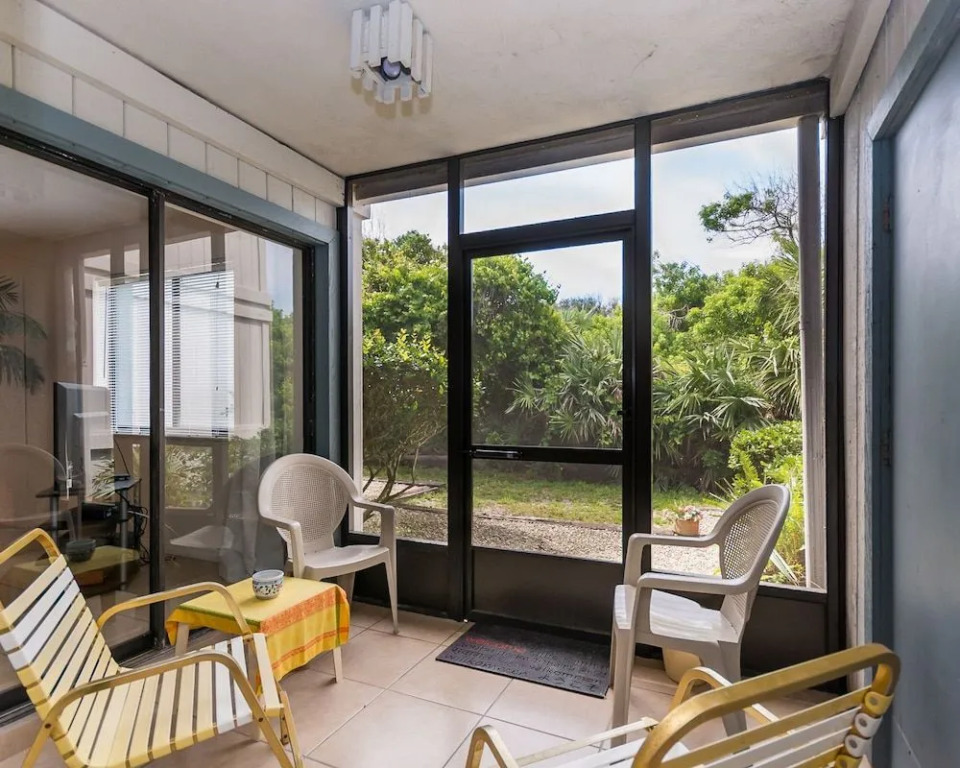 SC105 Sea Woods by RedAwning