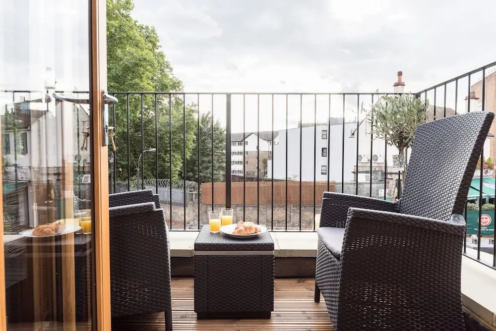 Pet-friendly Fulham Broadway Penthouse, Sw Balcony