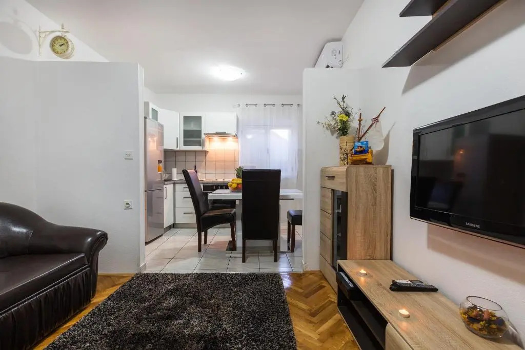 Apartment Torlak