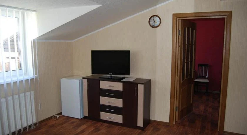 Grazhda Hotel