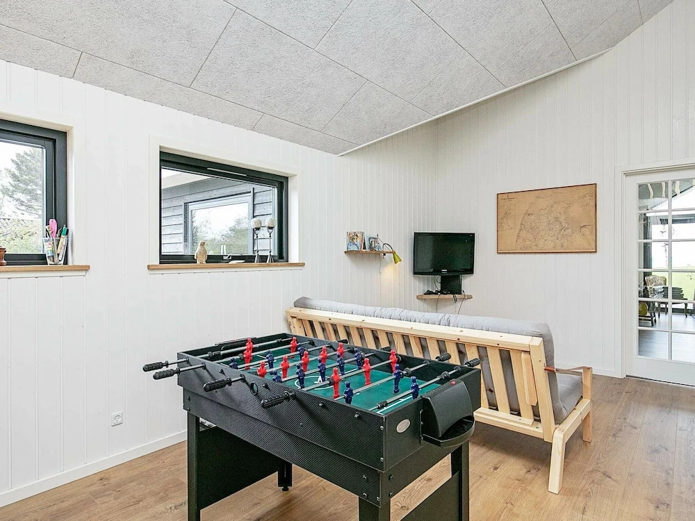 Comfy Holiday Home in Vinderup With Terrace