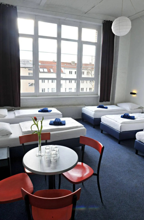 Hotel Transit