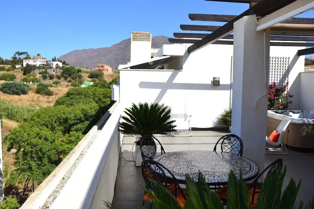 Rsh14a - Terrace With hot tub and Fantastic Views