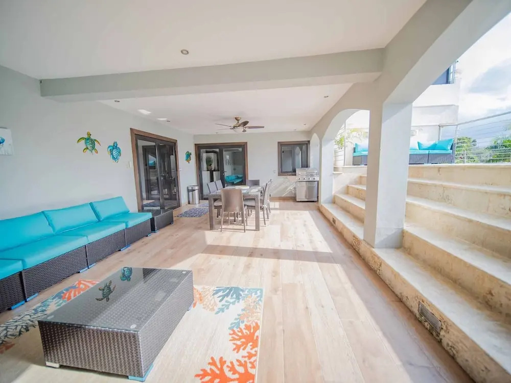 4br Penthouse With Rooftop Pool In Sosua Strip!