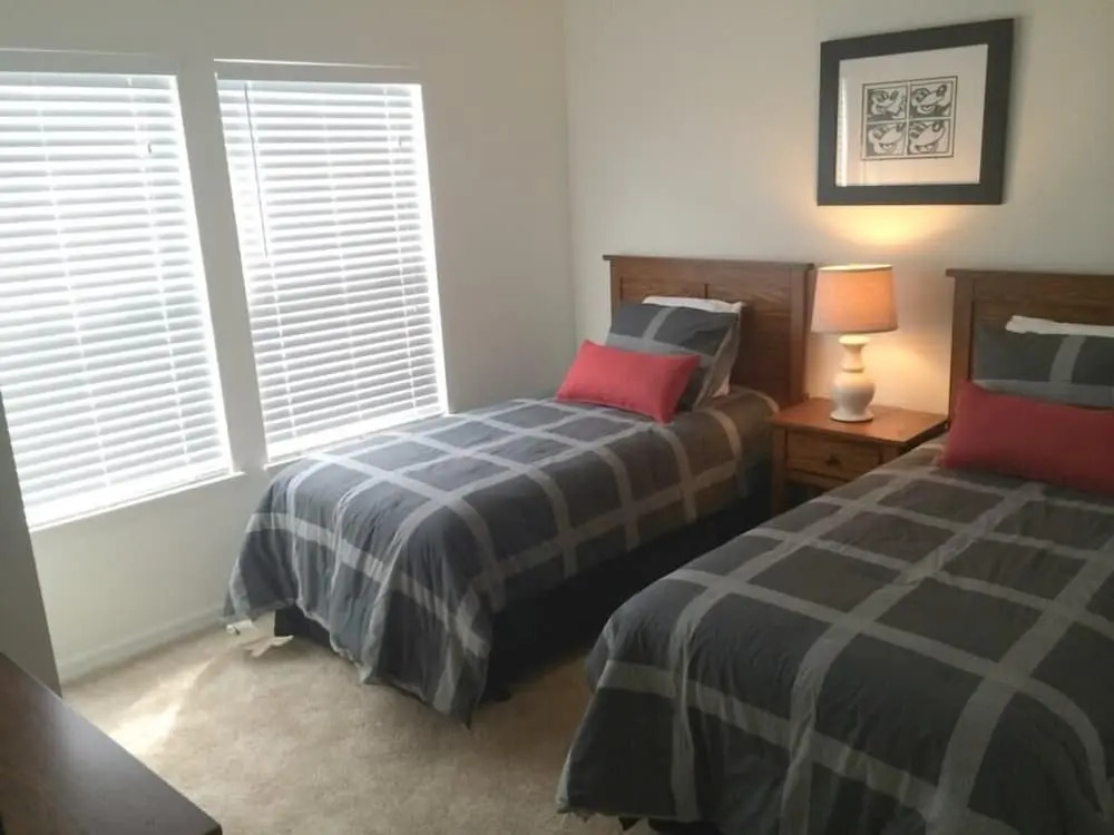 Nov Special at Lucaya 4 Bed 3 Baths Id:275002