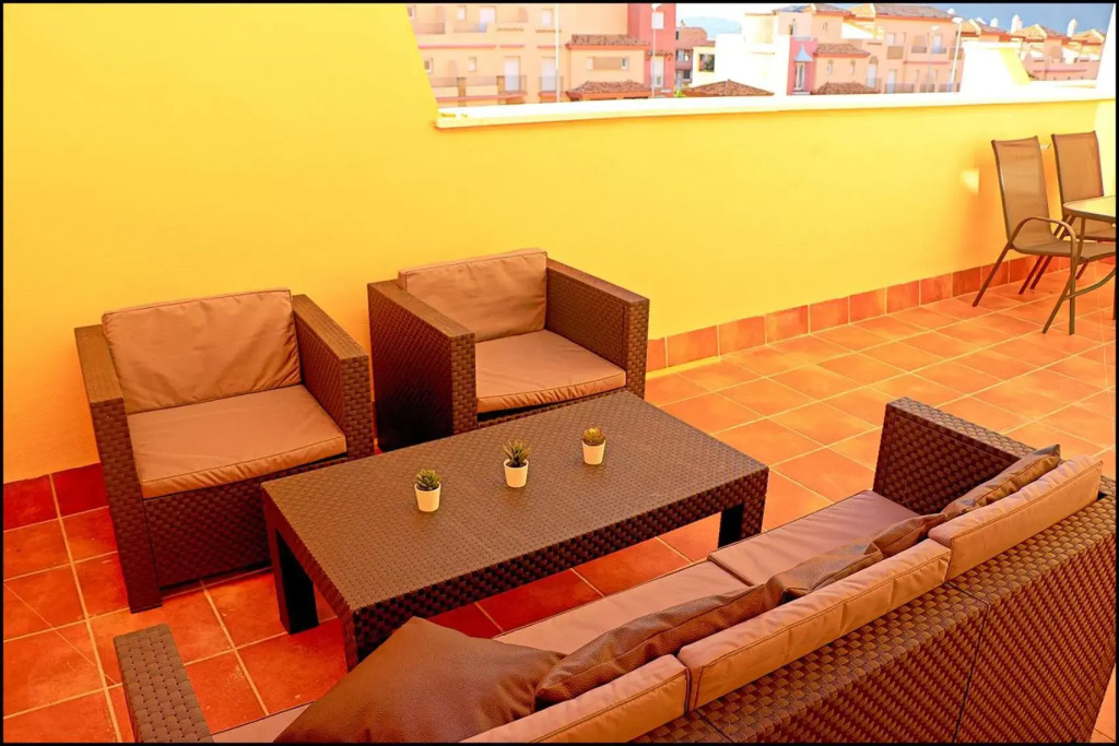 Apartamento en segunda linea, con piscina comunitaria