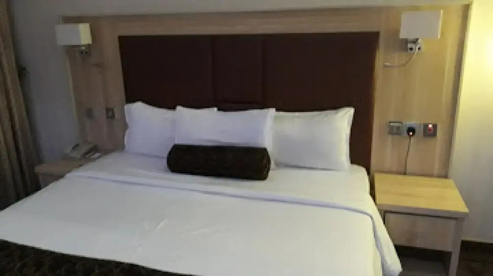 Nippon Grand Hotels - Apartment And Kitchen