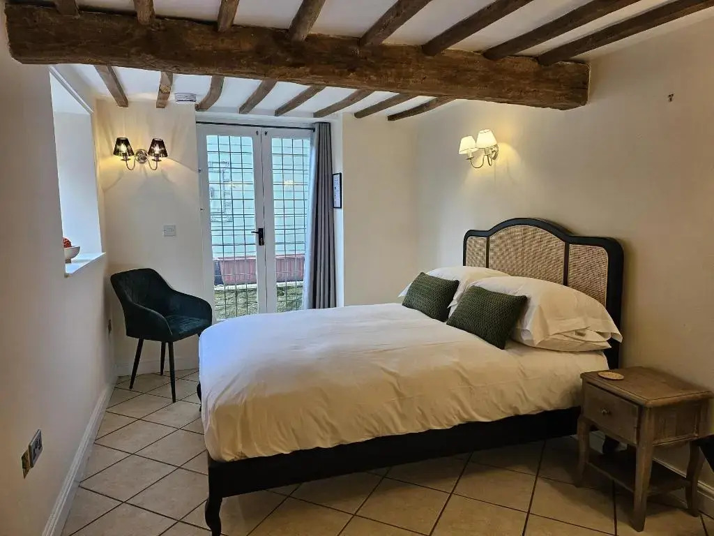 Cotswold Gardens Bed and Breakfast