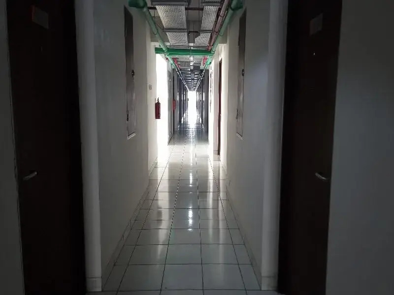 Hotel O Tower Mahakam serviced apartment Riverview Jababeka Ruko 30-26