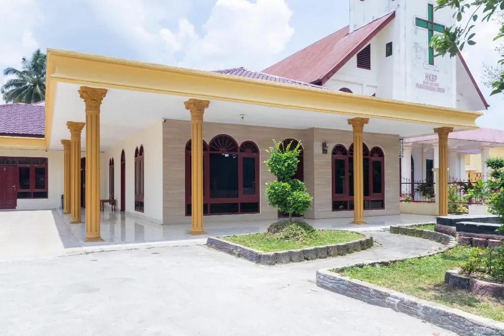 RedDoorz at Samuel Homestay Pematangsiantar