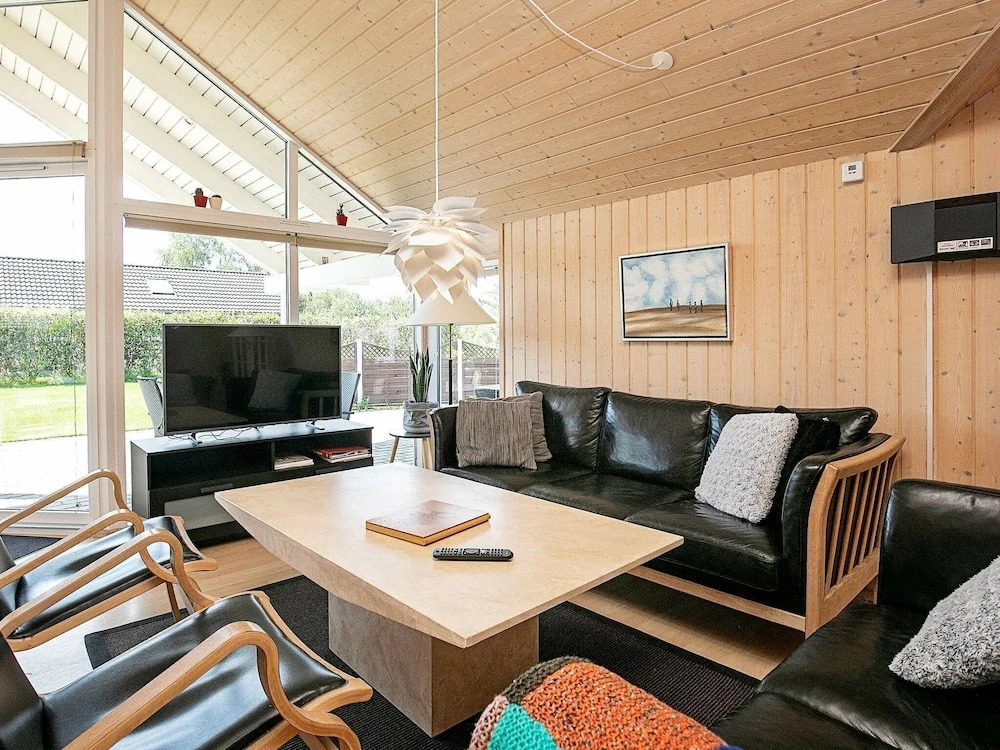 Luxurious Apartment in Væggerløse With Sauna