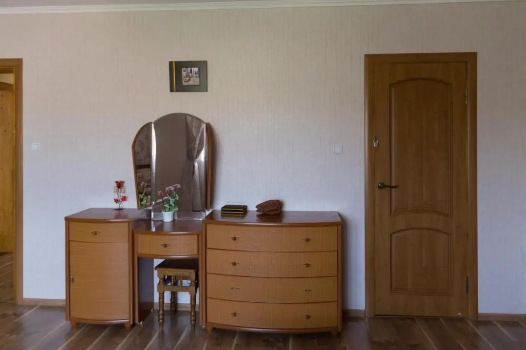 Semeyny Guest House