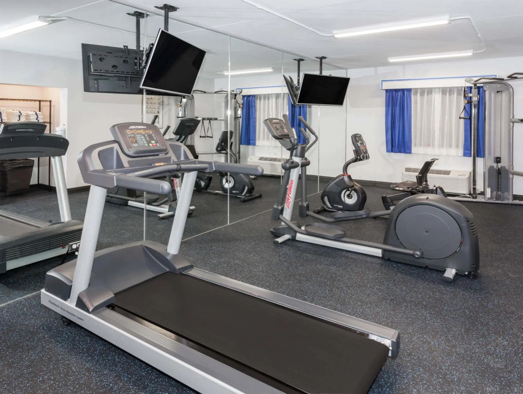 Comfort Inn & Suites Mundelein-Vernon Hills