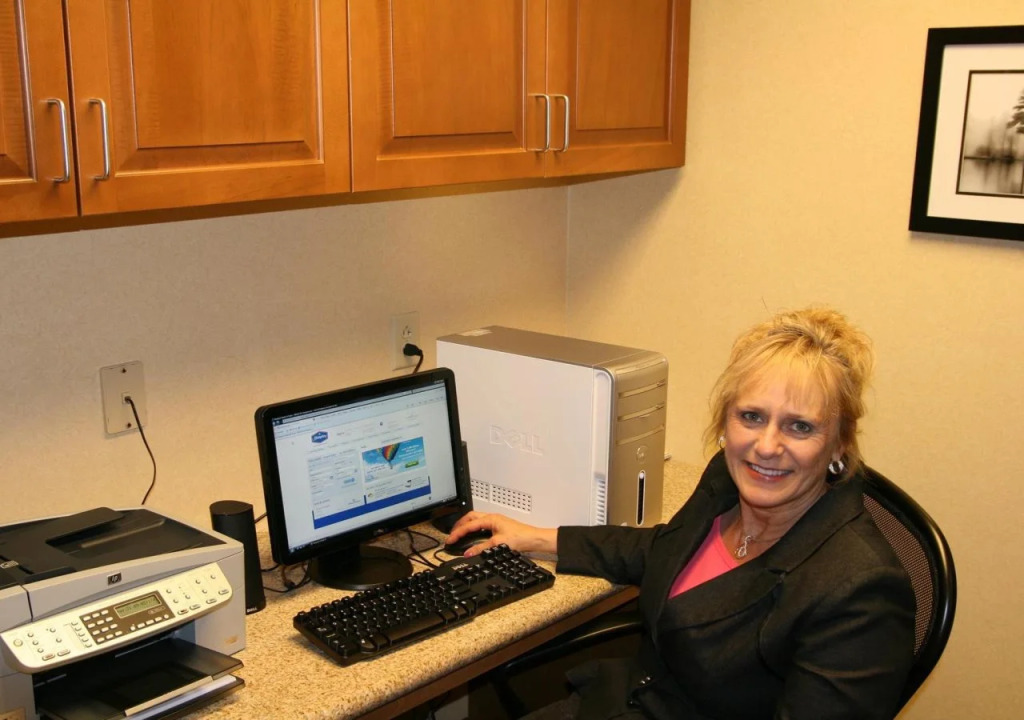 Hampton Inn & Suites Warren