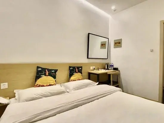 Lemon Tree Hotel