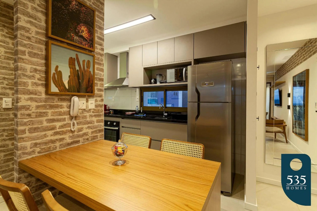 Vista Mar - Lindo apartamento na praia da Barra Wifi 200Mbps