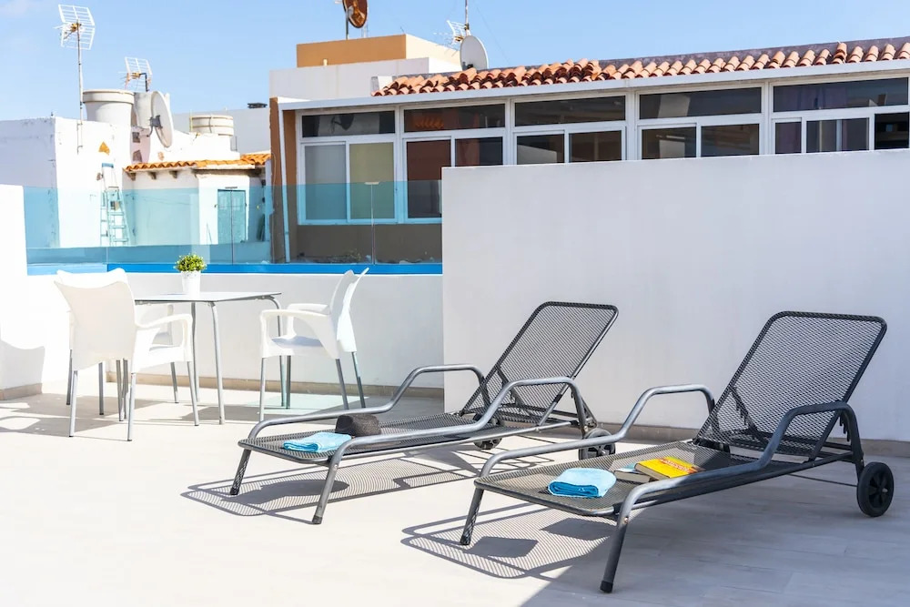 OKEANOS Eco Guest House