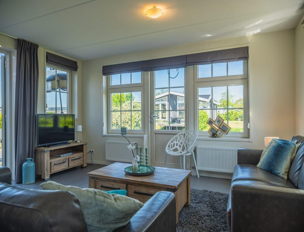 Holiday Home in Zaanse Style With Garden
