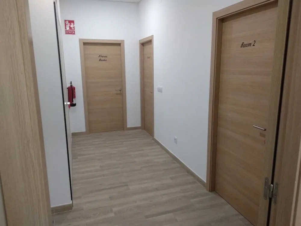 Albergue & Rooms Murgadán