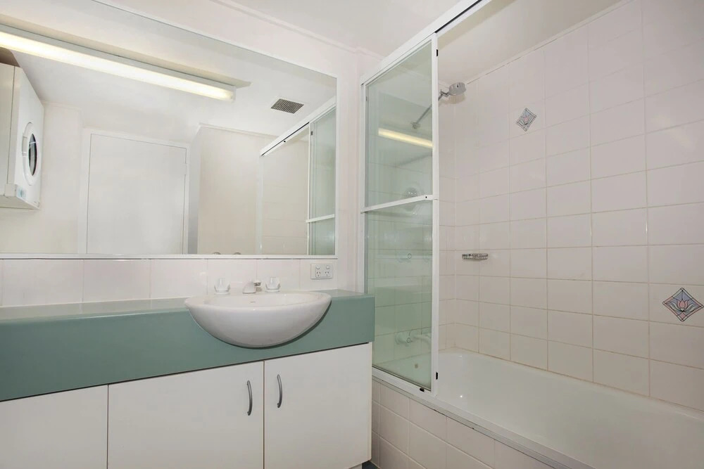 Broadwater 6
