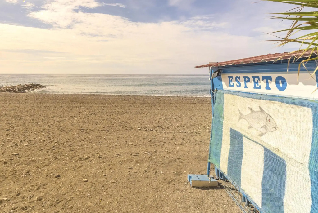 Cubo's Urban Beach Algarrobo