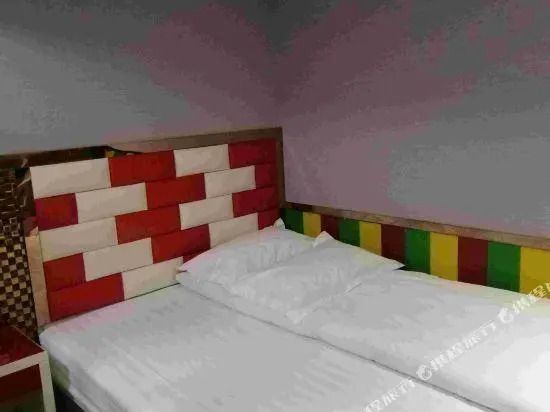 Yaqi Fashion Hotel