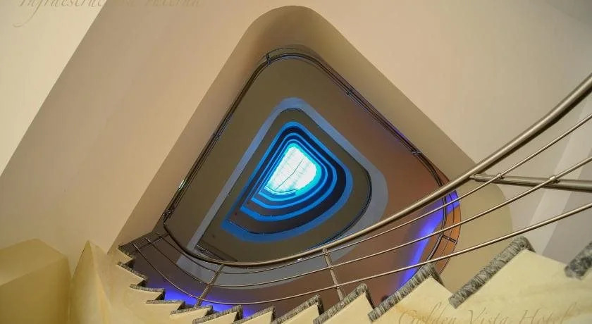 Hotel Golden Vista