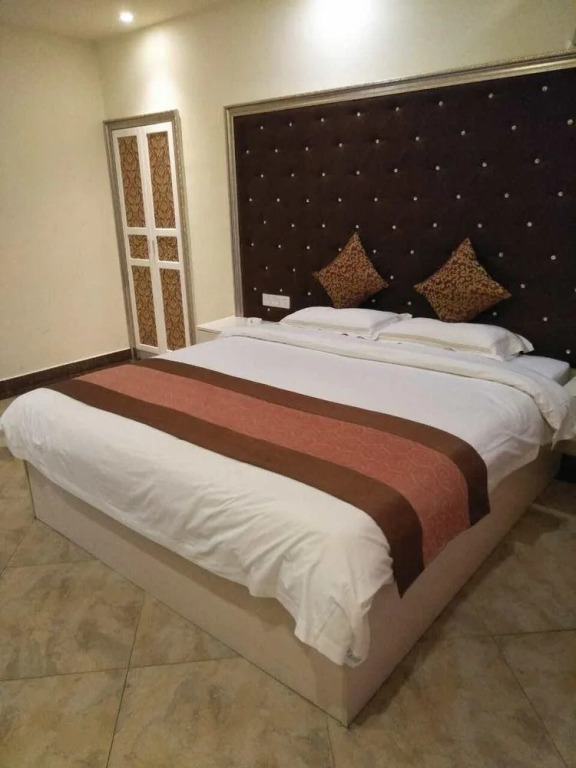 Yingshang Hotel Sanya Dadonghai Branch