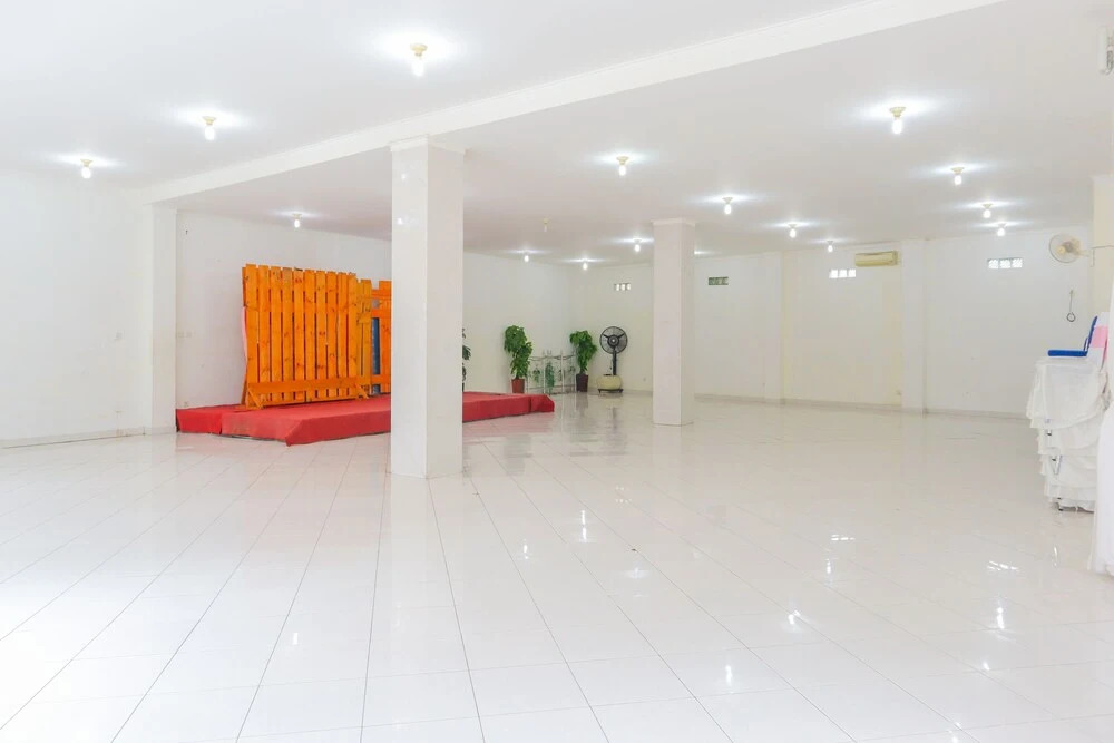 OYO 1967 Hotel House of Eva Syariah Near Rumah Sakit Umum Daerah Jagakarsa