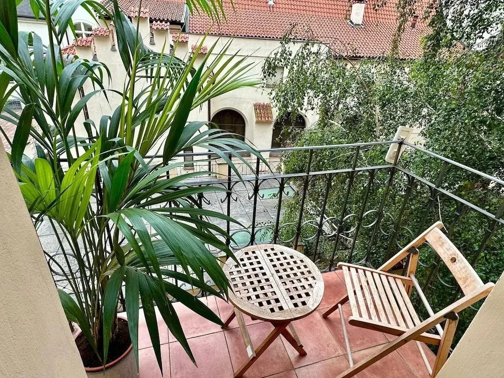 Apartment Siroka 14