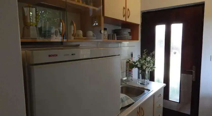 Apartment Tomato