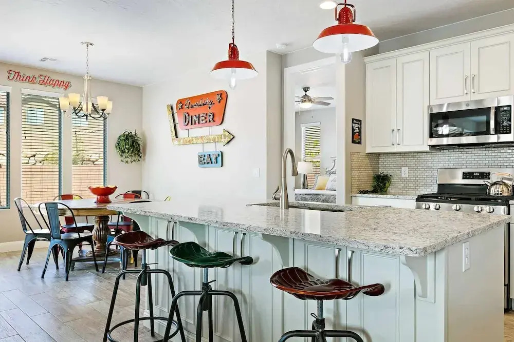 Zion Poolhouse home