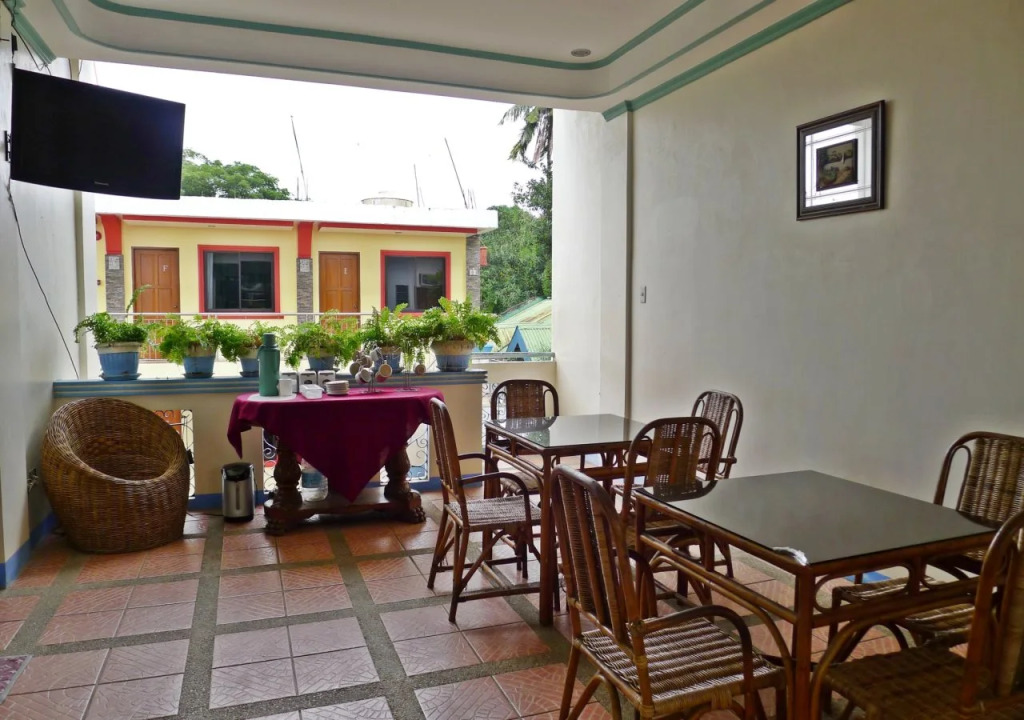 OYO 611 Audissie Pension