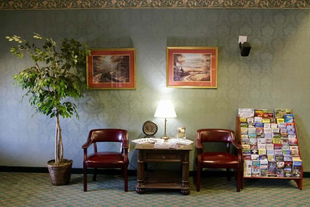 Grand Vista Hotel & Suites