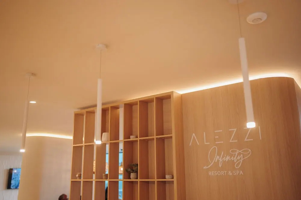 Alezzi Infinity Resort & Spa