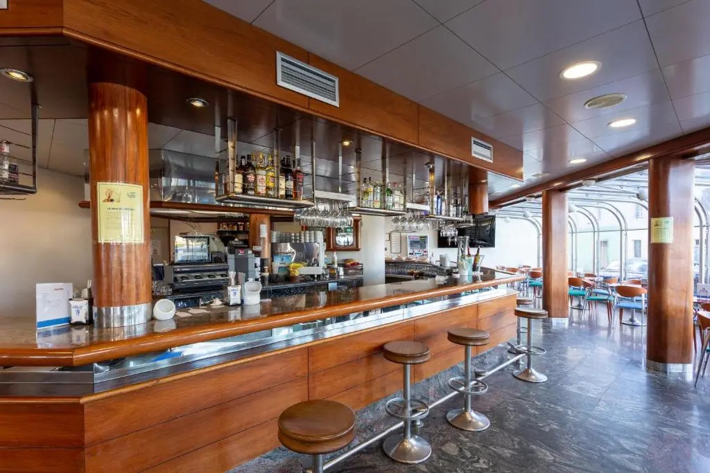 Hotel Astuy