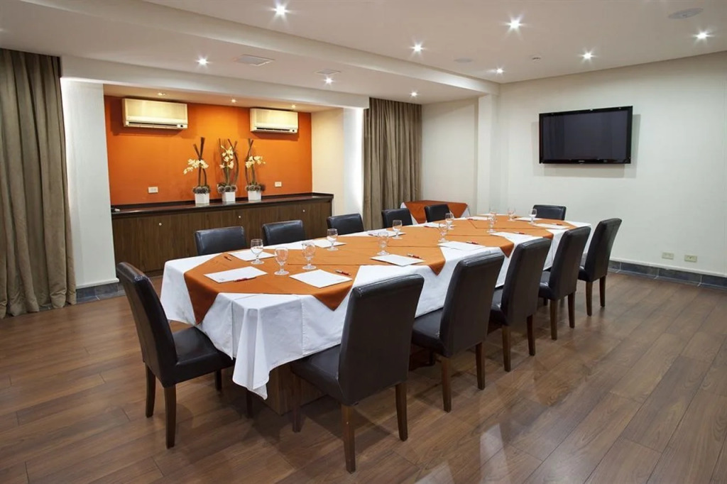 Rincon del Valle Hotel & Suites