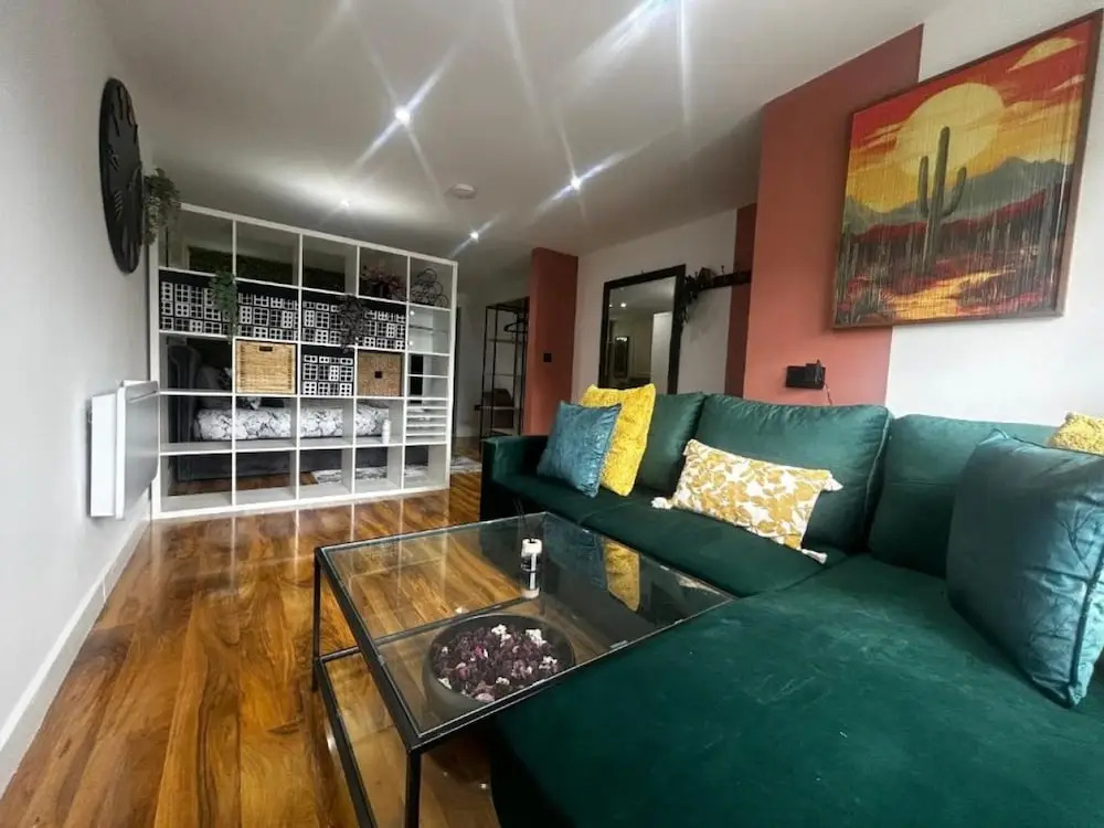 Cozy 1BR Mickle Trafford Stay Sleeps 3