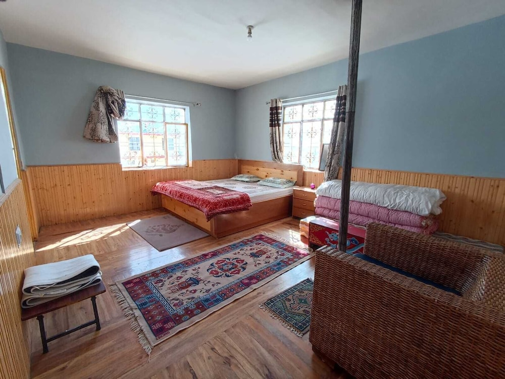 Juniper Home Kaza by Mountain Bee