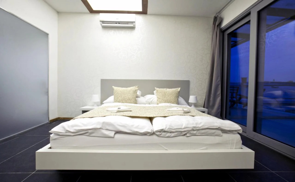 ParliamentPenthouse B&B with Rooftop Terrace