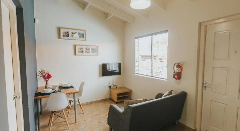 Palazzio Apartments & Studios